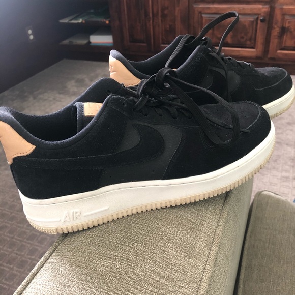 Nike Shoes - Nike Air Force 1